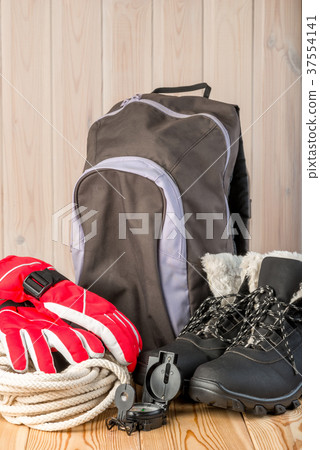 preparation of clothes and equipment 37554141