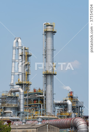 Refinery Yokkaichi 37554504