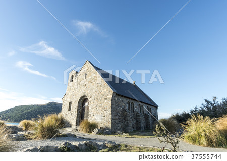 The chapel of the good shepherd of Lake Tekapo The chapel of the good shepherd of Lake Tekapo 37555744