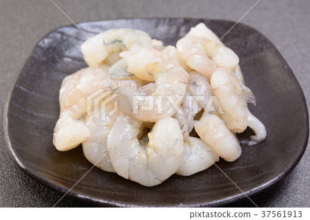 Delicious shrimp 37561913