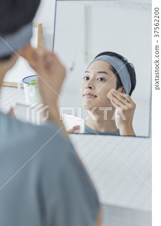 Men's Beauty Men's Makeup Skin 37562200