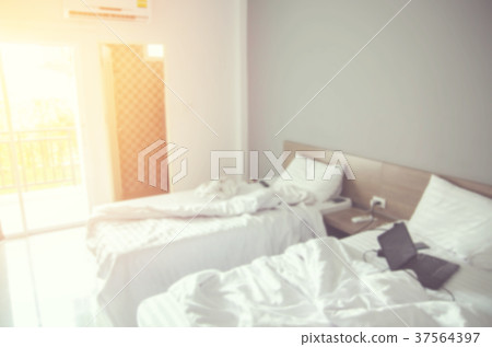 blur bed room with sunlight 37564397