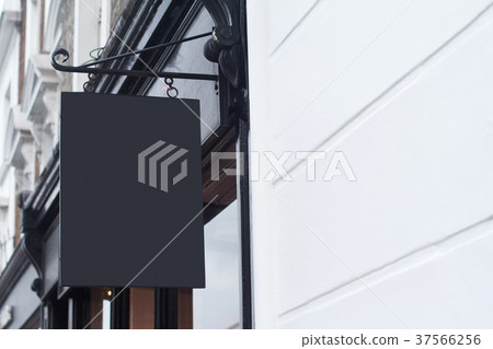 square empty signboard on a building 37566256