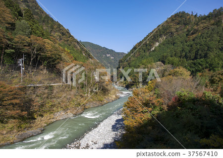 Landscape from Kaizawa Ohashi 37567410
