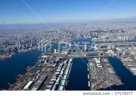 Tokyo / Haneda Airport 37570077