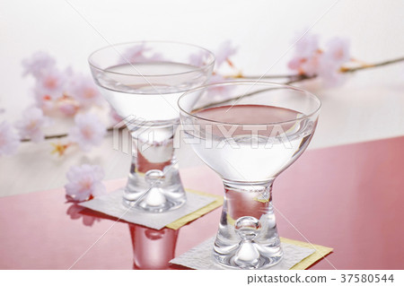 Hanami酒圖像 37580544