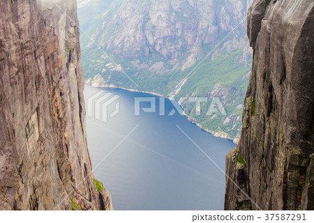evening mountains during sunset Lysefjorden Kjerag evening mountains during sunset Lysefjorden Kjerag 37587291