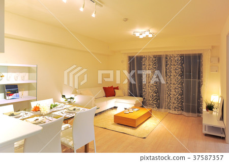Living room Living room 37587357