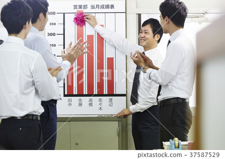 商人 37587529