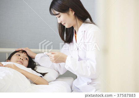 Primary school health room bed 37587883