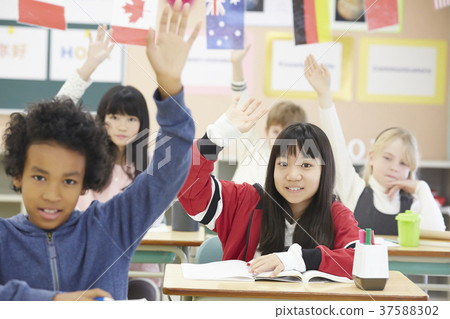International school class scene 37588302
