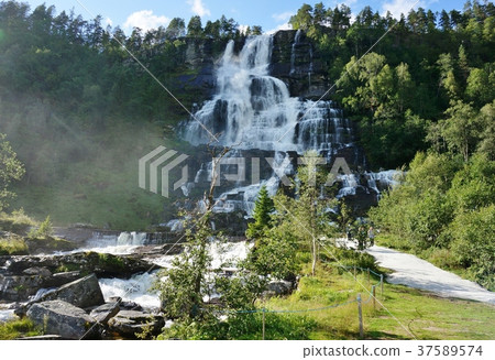 Snow Queen Stage 挪威 Tvinde Waterfall-3 Snow Queen Stage 挪威 Tvinde Waterfall-3 37589574