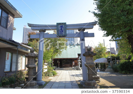 Tsukishima Station, Sumiyoshi Shrine, Tsukuda Island Tsukishima Station, Sumiyoshi Shrine, Tsukuda Island 37590334