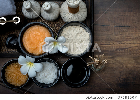 Spa treatment and product for female feet and mani 37591507