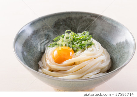 Kamadama Udon 37595714