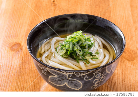 Udon noodles Udon noodles 37595795