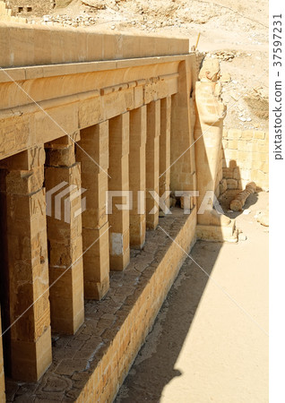 Temple of Hatchepsut Queen in Luxor. Egypt 37597231