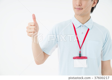 馬球襯衫的男性工作人員 37600217