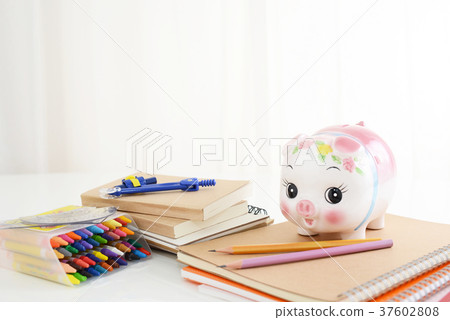 Pig Piggy Bank Note 37602808