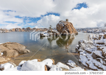 Watson Lake Prescott Arizona in Winter 37603587