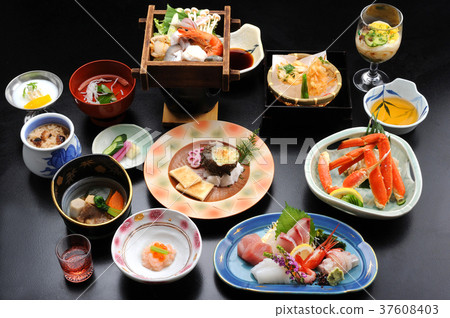 Gathering of Japanese cuisine at a hot spring hotel Gathering of Japanese cuisine at a hot spring hotel 37608403