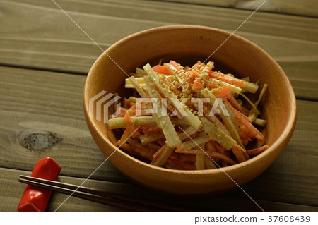 Burdock salad Burdock salad 37608439