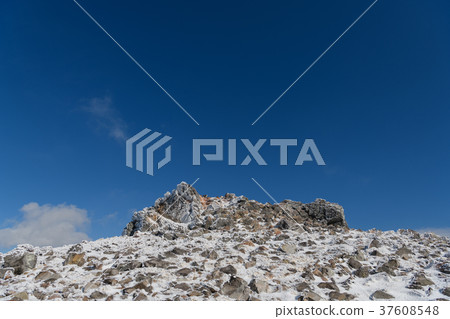 Winter landscape near the top of Chausu Winter landscape near the top of Chausu 37608548