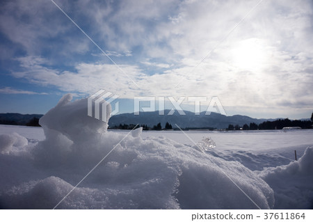 秋田縣雪景冬天藍天 37611864