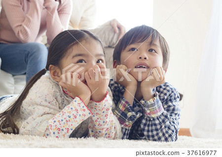 Children brother and sister cheek stick Children brother and sister cheek stick 37616977