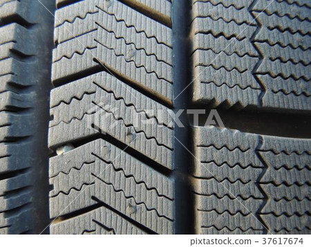 studless tire 37617674