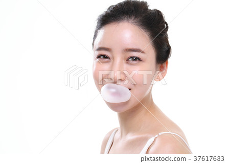 美容，護膚，美容，20多歲，女人，化妝，化妝 37617683