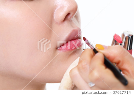 美容,護膚,美容,20多歲,女人,化妝,化妝 美容,護膚,美容,20多歲,女人,化妝,化妝 37617714