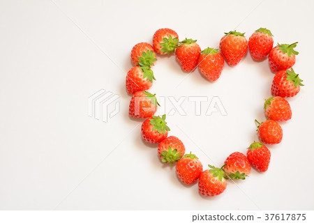 草莓心 37617875