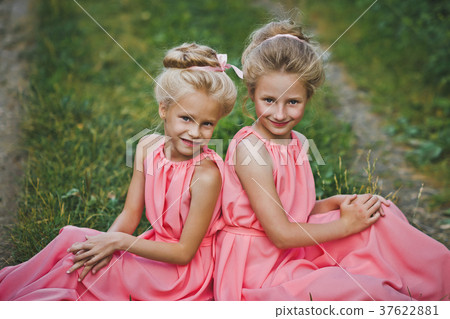 Portrait of tourists nature for children 6634. 37622881
