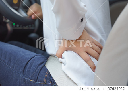 Close up of woman waist with pain  37623922