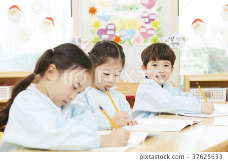 Children, kindergarten, kindergarten, korean Children, kindergarten, kindergarten, korean 37625653