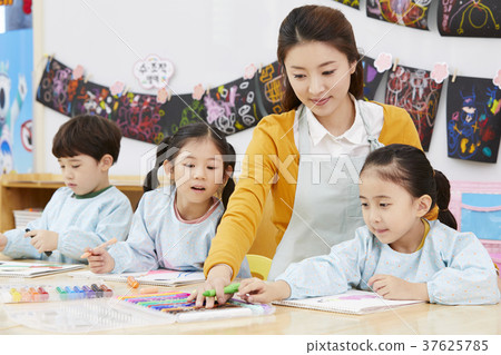 Kindergarten, Kindergarten, Child, Teacher, Korean Kindergarten, Kindergarten, Child, Teacher, Korean 37625785