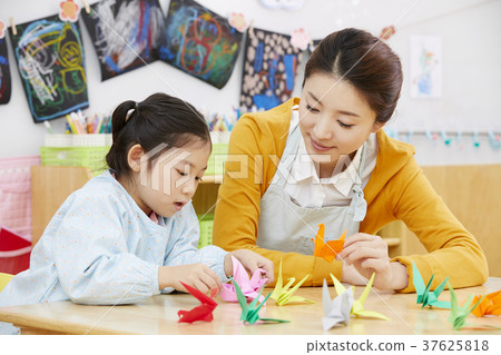 Kindergarten, Kindergarten, Child, Teacher, Korean Kindergarten, Kindergarten, Child, Teacher, Korean 37625818