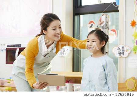 Kindergarten, Kindergarten, Child, Teacher, Korean Kindergarten, Kindergarten, Child, Teacher, Korean 37625919