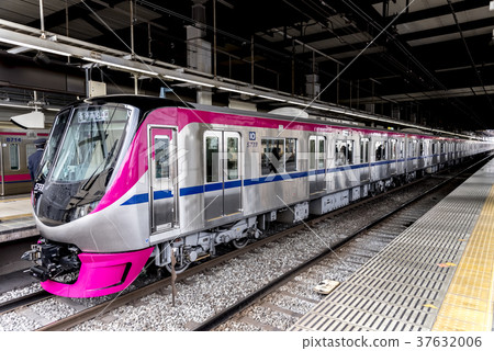 Keio Line New 5000 Series Keio Line New 5000 Series 37632006