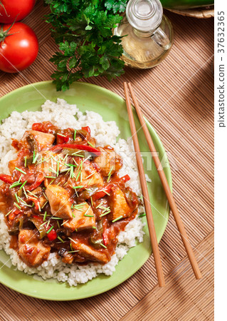 Chicken in sweet and sour sauce Chicken in sweet and sour sauce 37632365