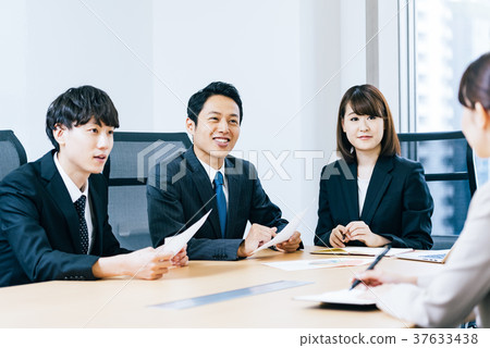 企業更多 企業更多 37633438