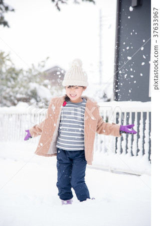 Girl flying up the snow 37633967