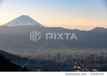 [Yamanashi Prefecture] Kofu City and Mt. Fuji 37635267