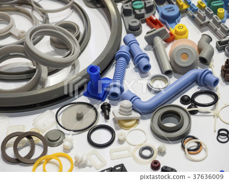 high precision polym part manufacturing by casting 37636009