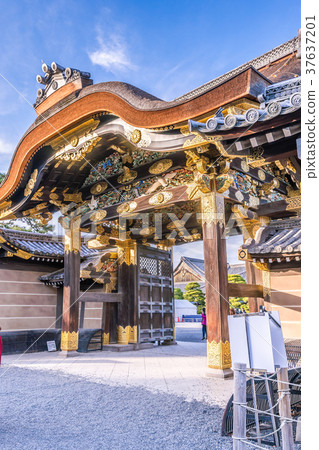 日本京都Nijo城堡Ninomaru Goten Karamon的風景 日本京都Nijo城堡Ninomaru Goten Karamon的風景 37637201