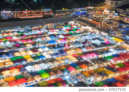 Railway Market Ratchada (Talato, Nhat, Lot, Fay Ratchada) Railway Market Ratchada (Talato, Nhat, Lot, Fay Ratchada) 37637535