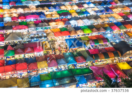 Railway Market Ratchada (Talato, Nhat, Lot, Fay Ratchada) Railway Market Ratchada (Talato, Nhat, Lot, Fay Ratchada) 37637536