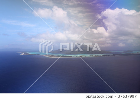 波拉波拉大溪地 37637997