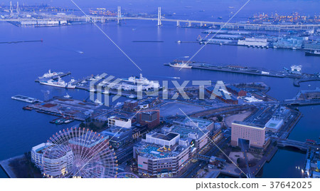 Yokohama scenery Twilight 37642025